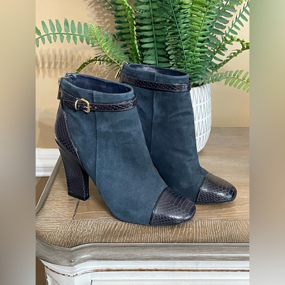 Tory‎ Burch Gracie Suede Navy Ankle Boots Embossed Alligator Leather Heeled 8.5 - Picture 9 of 15